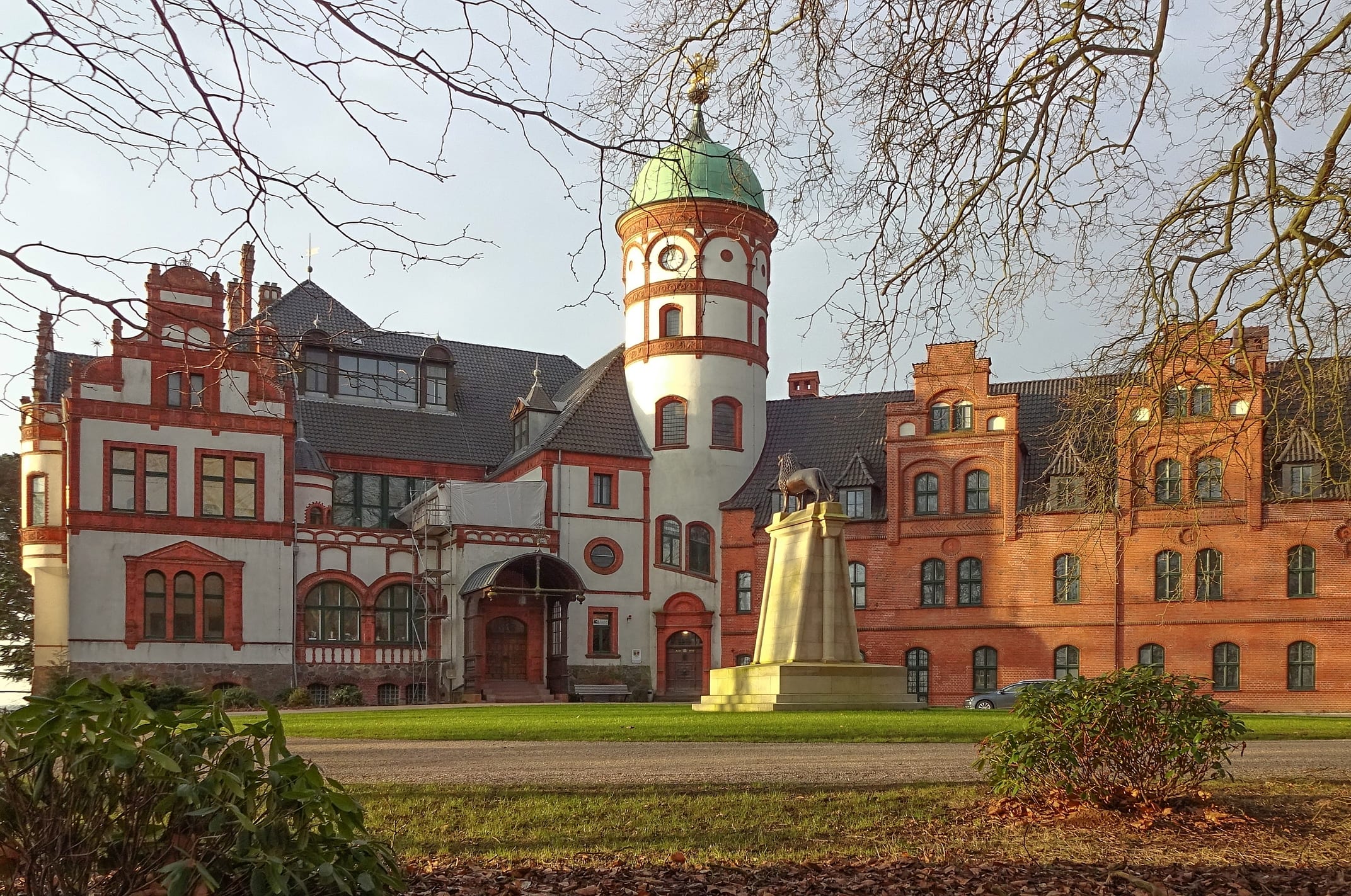 Schloss Wiligrad am Schweriner See Schloss Wiligrad am Schweriner See